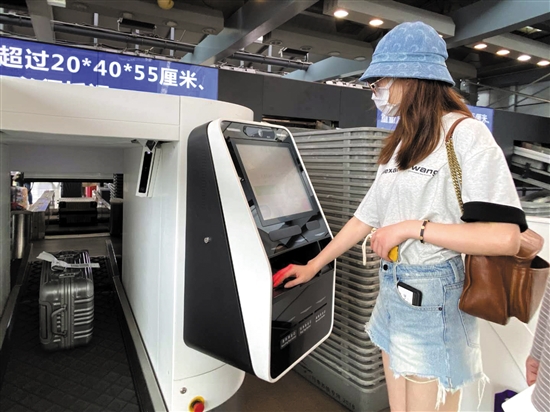 国内航班广州白云机场：6月11日起国内航班凭身份证即可乘机