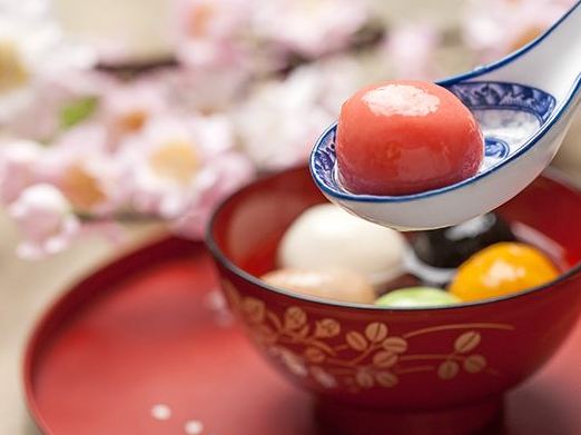 [元宵节]【网络中国节】元宵节：重拾生活气息 共待万家团圆