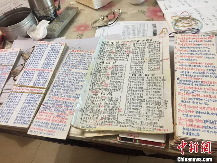 傅才法八旬老人骑游400多个村庄：年纪大了，就想多看看家乡