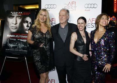 (L-R)&nbsp;Actress&nbsp;Jennifer&nbsp;Coolidge,&nbsp;German&nbsp;director&nbsp;and&nbsp;screenwriter&nbsp;Werner&nbsp;Herzog,&nbsp;actress&nbsp;Fairuza&nbsp;Balk&nbsp;and&nbsp;actress&nbsp;Eva&nbsp;Mendes,&nbsp;attend&nbsp;the&nbsp;AFI&nbsp;Fest&nbsp;2009&nbsp;gala&nbsp;screening&nbsp;of&nbsp;"The&nbsp;Bad&nbsp;Lieutenant:&nbsp;Port&nbsp;of&nbsp;Call&nbsp;New&nbsp;Orleans"&nbsp;in&nbsp;Hollywood,&nbsp;November&nbsp;4,&nbsp;2009.(Xinhua/Reuters&nbsp;Photo)