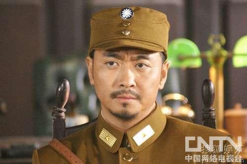 《雪豹》热播 黄俊鹏文章戏里戏外好兄弟