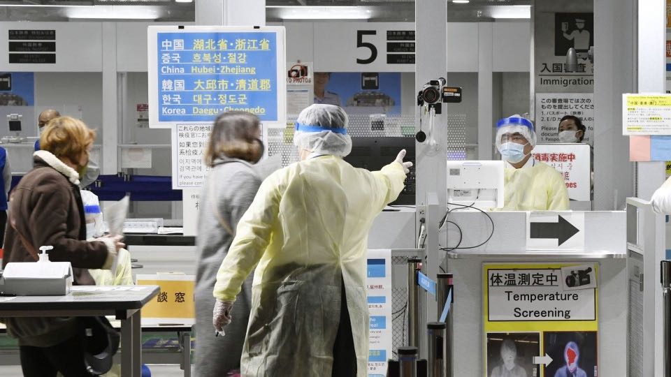 央视新闻@拒绝来自73个国家和地区的外国人入境,日本加强入境管制