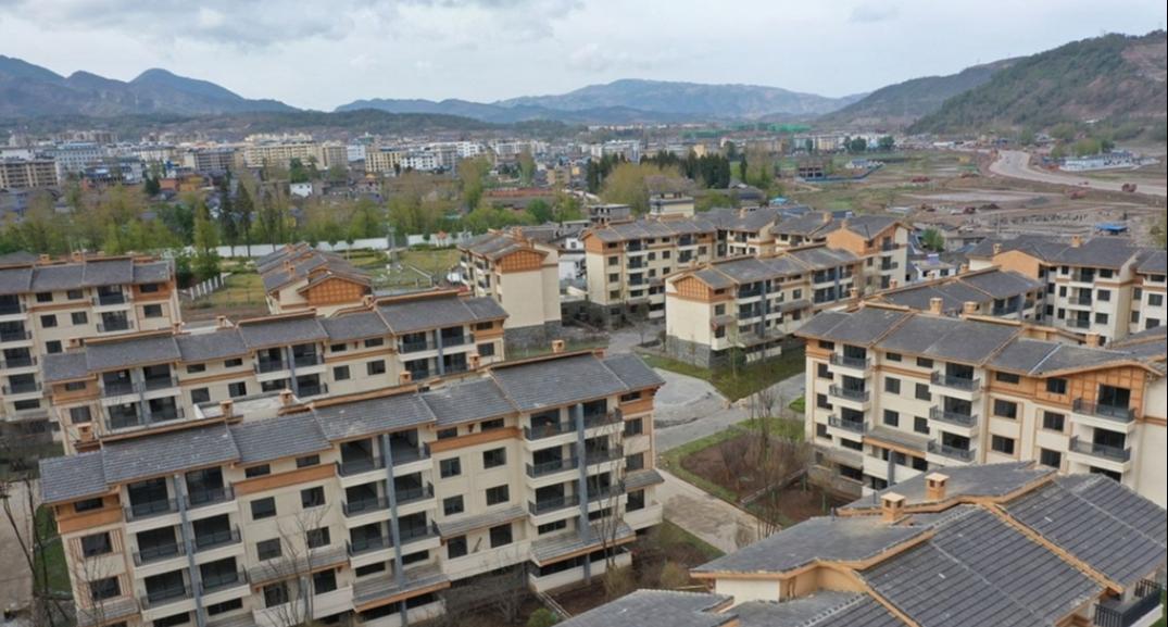 易地：四川最大易地扶贫搬迁安置点今日选房！“悬崖村”将整体搬迁