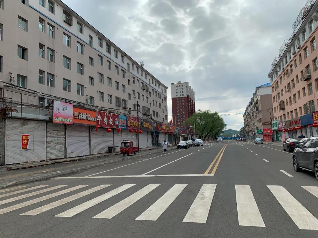 中国之声吉林舒兰成全国唯一高风险地区!记者实地探访