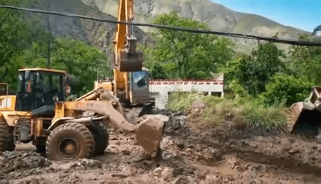 四川阿坝金川县洪涝、泥石流灾害已致7589人受灾