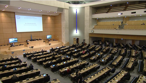 央视新闻欢迎香港特区维护国家安全法获得通过，50余国在人权理事会作共同发言