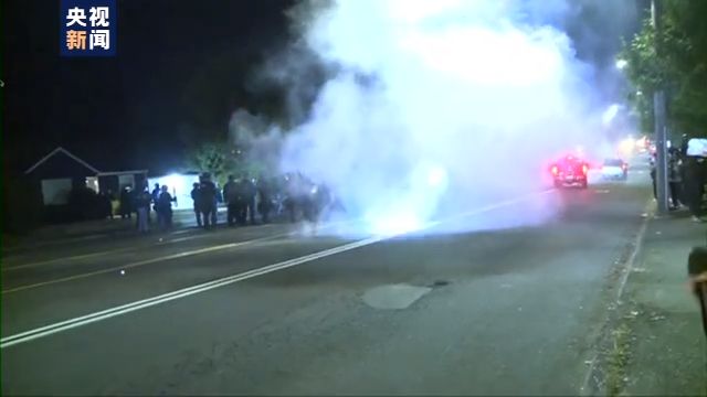 |反种族歧视 反警察暴力执法！美国波特兰抗议活动已持续70天