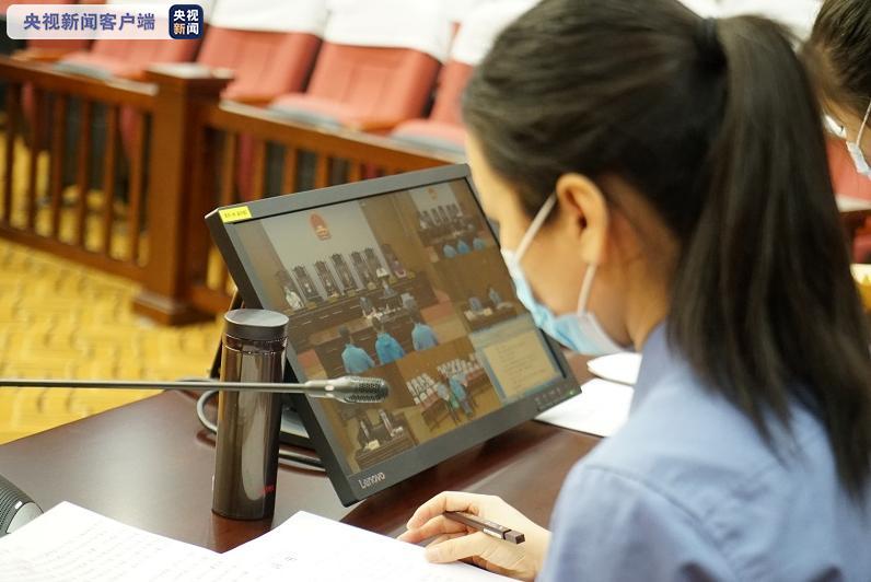 【】陕西西安两岁幼童遭母亲男友殴打、折磨致死案开庭