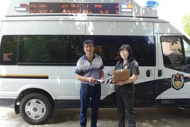 央视新闻|老人留百万遗产，邻居继承一半！网友：好人有好报