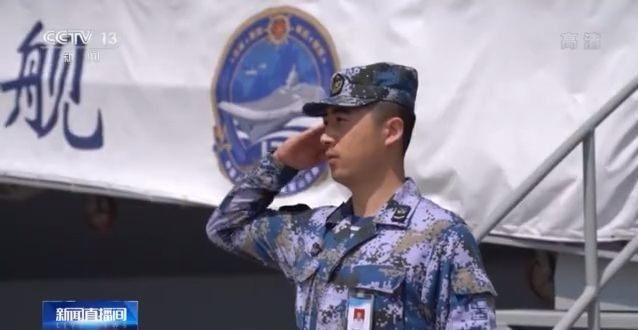 我国首艘国产航母如何保障战斗力?舰载机飞行员如何诞生?记者实地探访“海上巨无霸” 我国首艘国产航母如何保障战斗力?舰载机飞行员如何诞生?记者实地探访“海上巨无霸”