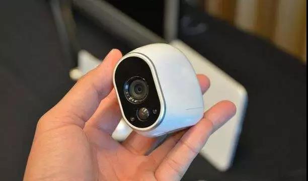 些分分钟变身小间谍的智能家居用品 正窥探着