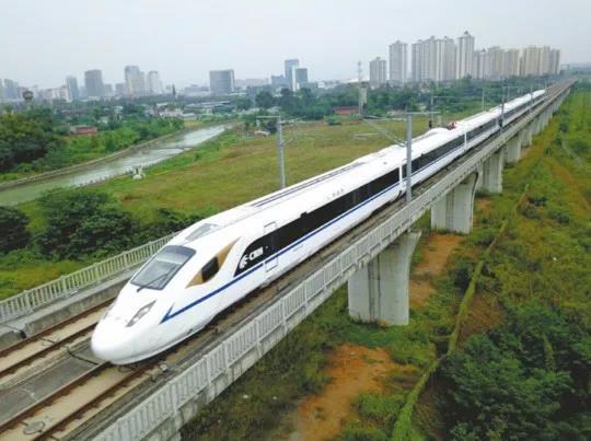 大消息 | 西成高铁即将开通 成都到西安列车运行