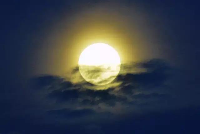 明月几时有,把酒问青天