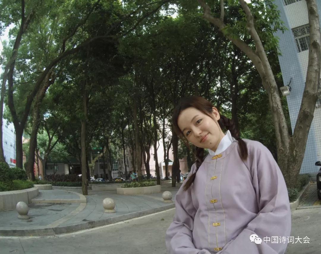 《中国诗词大会》第三季总决赛今晚上演,谁将