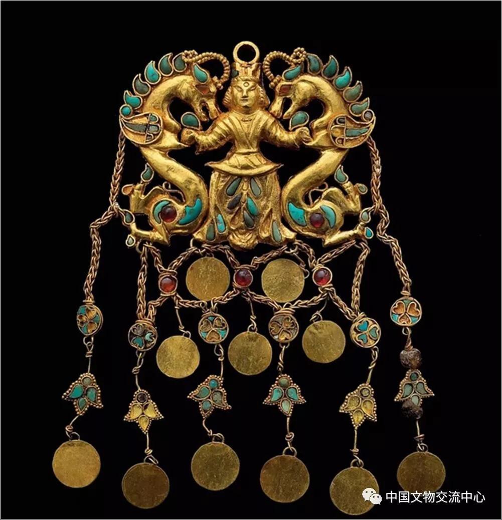 阿富汗送文物来中国避难,中国人的反应暖了全世界