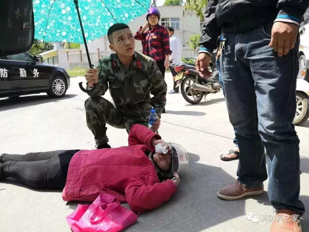 致敬!2018年最美逆行者的感人瞬间 请为他们点