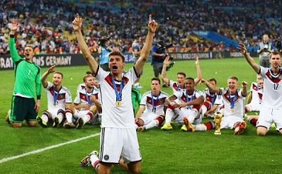 评书世界杯》第二期--绿茵场世事如棋 三分钟假