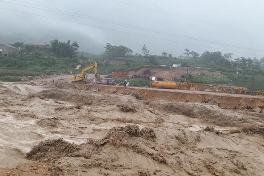越南北部暴雨天气引发洪水 已致5人死亡
