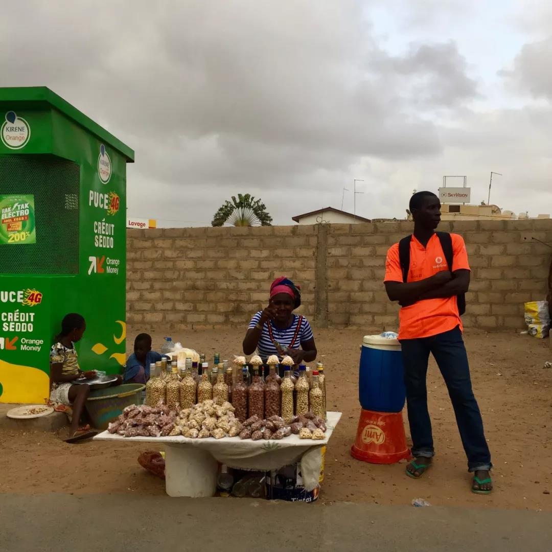 时政新闻眼 | 塞内加尔:天然盟友的相聚