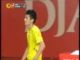 点击观看《李宗伟VS谌龙 马来-中国男单半决赛 2011印尼公开赛》