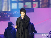 2012��CCTV���紺����һ������Բ�����ִ����