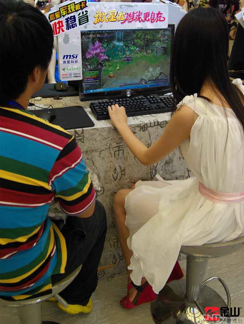 高清大图连拍金山清纯玉女派showgirl