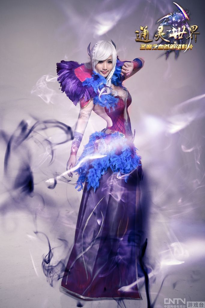 通灵世界美歪首次<em>人体</em>彩绘