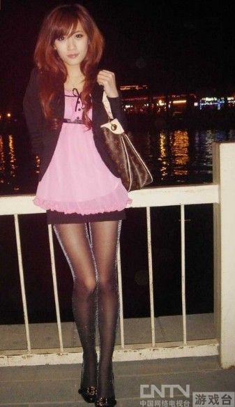 欢动平台黑丝美女私照翻不尽_厂商新闻_游戏