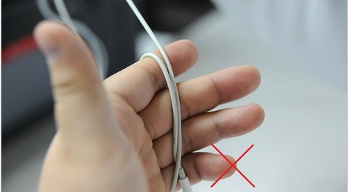 苹果耳机保养使用常见误区_教程_cntv游戏台