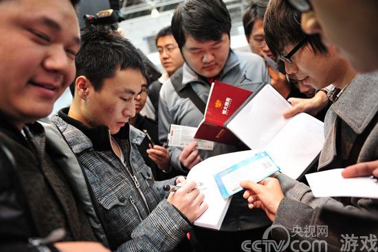 dota蛛丝马迹_dota蛛丝马迹收入(2)