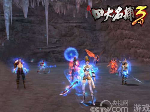 我们不一样 《四大名捕3.0》国服台服大对比_