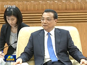 中外记者并回答提问]李克强总理答台湾中天电