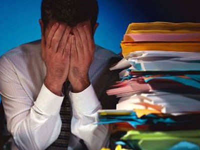 90后女孩好逸恶劳卖毒品 赚钱不多仍被捕_新闻