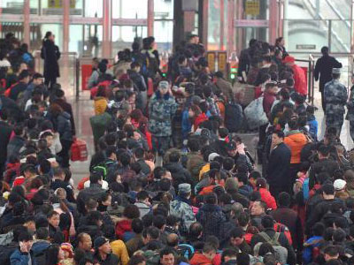 商家购买手机配件自行组装 销售假苹果手机被