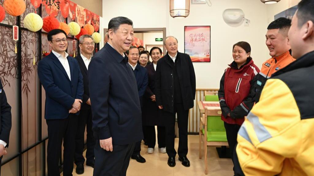 Xi commends hard work, contributions of delivery workers during inspection tour in Beijing