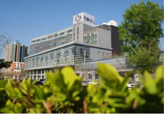 潘长江当姥爷 女儿豪华医院产子仅花六万