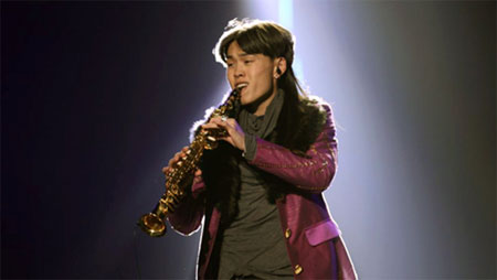 《对战最强音》唱响南昌 吴莫愁变身LADY GA