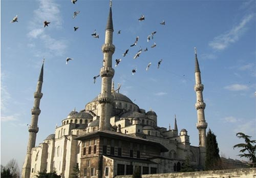 السياح الصينيون يحيون السياحة العربية في مواسم الركود