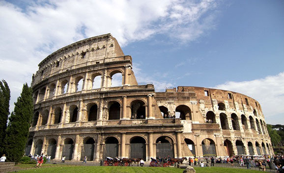 露天剧场建筑_中型剧场人均建筑规模