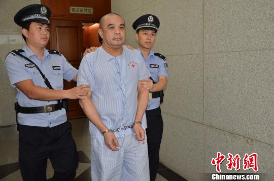 广州原公安局副局长何靖受贿一审被判无期徒刑