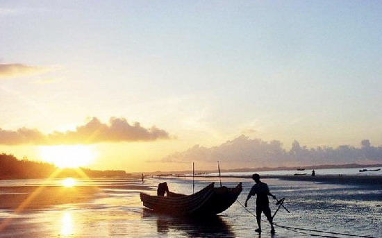 十一长假 无需签证、无需护照即可畅游下龙湾