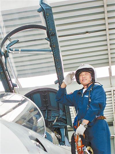 航空兵某师师长 魏文徽