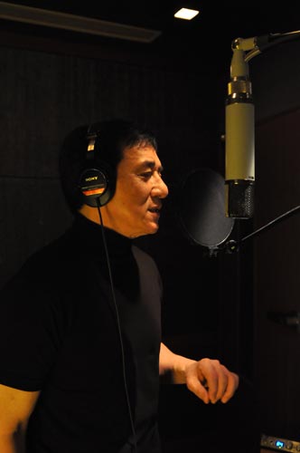 《警察故事2013》曝主题曲 成龙景甜拯救父