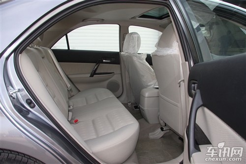 华西村人均收入_央视人均月薪8千(2)