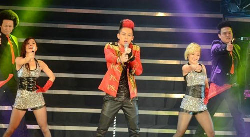 32名星友唱别高凌风 进账200万6子女均分