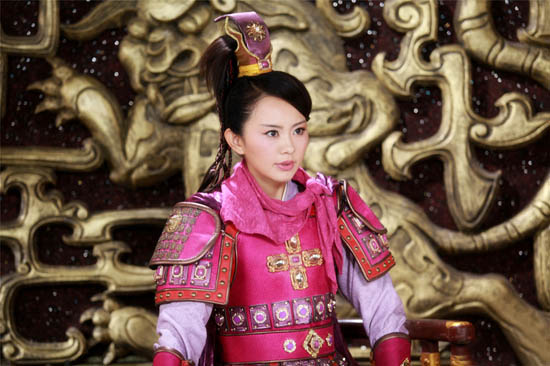 《隋唐英雄4》热播 孙耀琦饰文武双全霸王花_