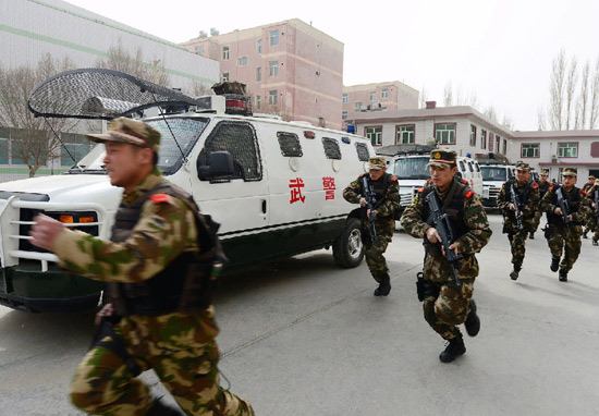 新疆严打遏制暴恐音视频传播 已打击处理232人