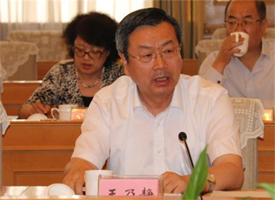 想信念教育实践活动推进非公有经济转型升级_