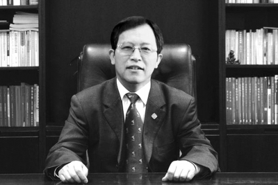 铜陵有色董事长韦江宏坠楼身亡_经济_央视网