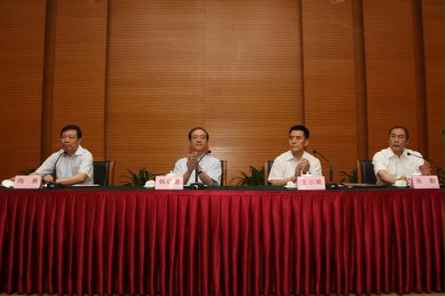 王尔乘宣布中共中央决定 尚勇任中国科协党组